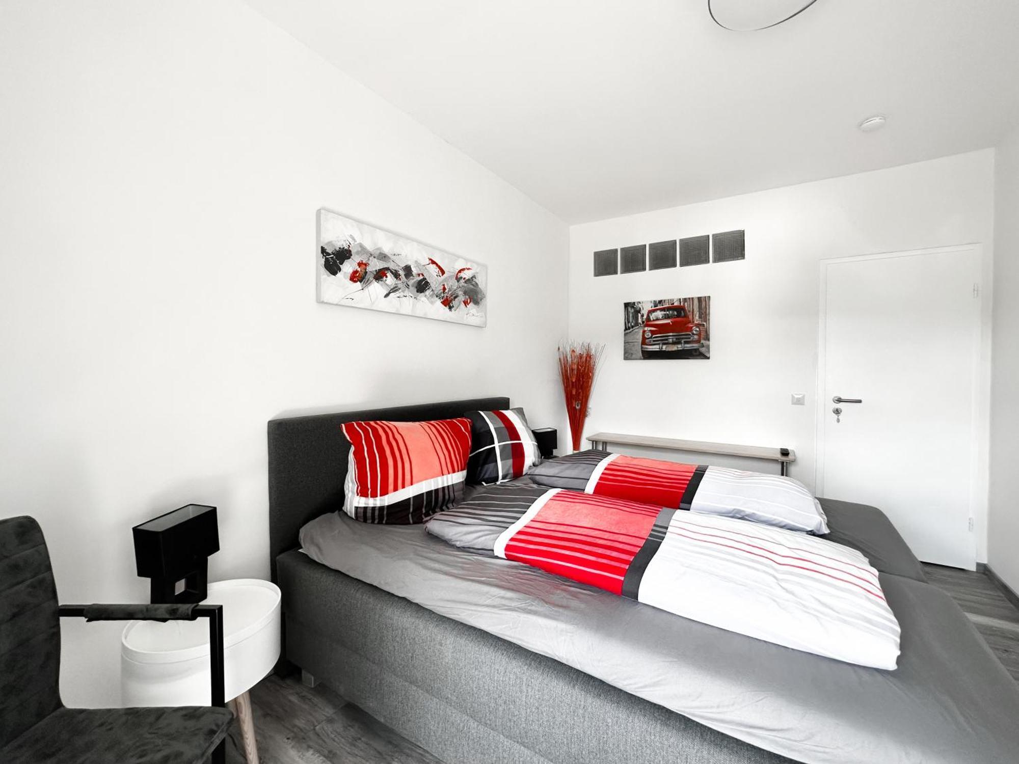 Gaestehotel Lucendi Premium Lounge Hohenleimbach Extérieur photo